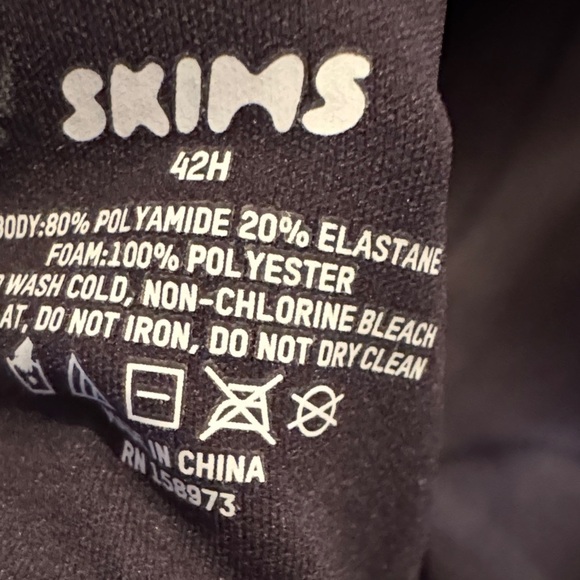 SKIMS Other - SKIMS Black Bra